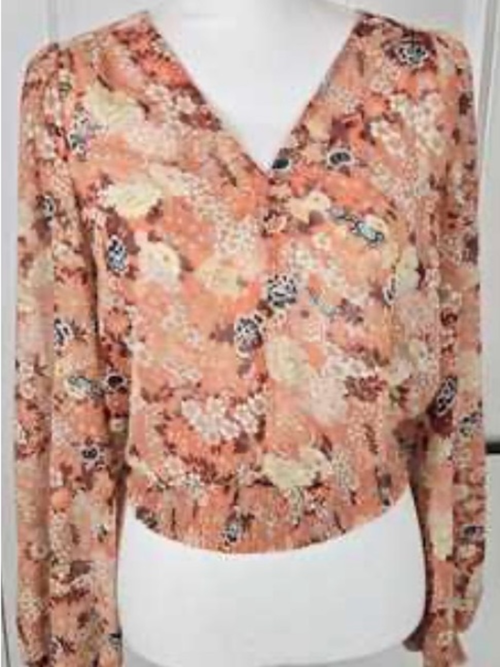 Women's Peach Floral V-Neck Blouse - Lightweight Long Sleeve Top